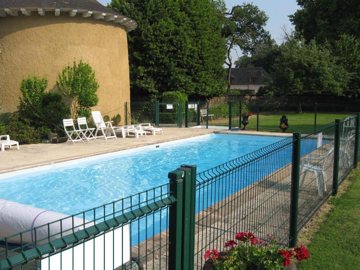 Appartement Domaine De La Freslonniere Le Rheu Exterior photo
